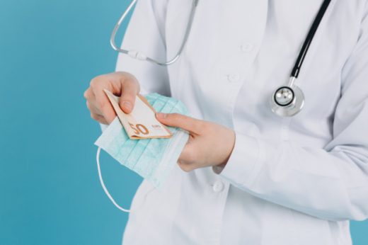 Деякі питання оплати праці медичних працівників