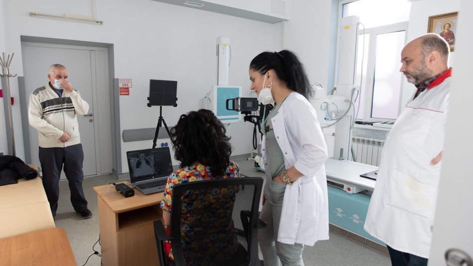 Вперше в Україні почали використовувати системи штучного інтелекту для діагностики туберкульозу